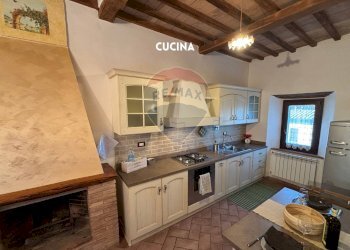 ZONA GIORNO - Quadrilocale VIA DELLA REPUBBLICA
 
30, Roccastrada - foto 2