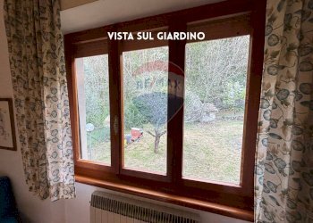 DETTAGLIO FINESTRA - Villa VIA DEL SEMINARIO
 
1B, Roccastrada - foto 25