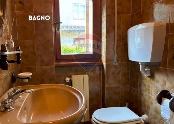 BAGNO CON DOCCIA - Villa VIA DEL SEMINARIO
 
1B, Roccastrada - foto 28