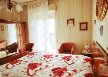 Foto 14 - Quadrilocale VIA MILANO
 
41, Floridia - foto 14