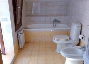 Foto 18 - Attico VIA SCIASCIA
 
17, Floridia - foto 18