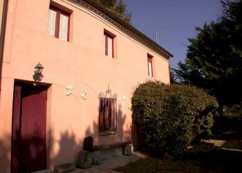 facciata - Casa semi indipendente VIA SAVIGNANO, Cartoceto - foto 2