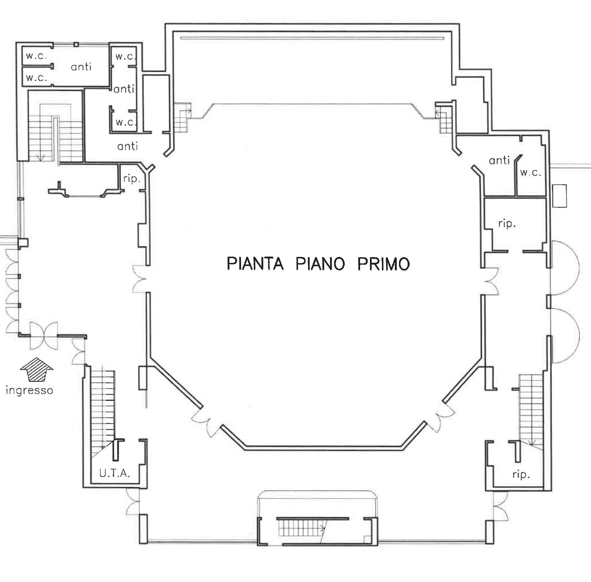 Foto 1 - Locale Commerciale Via Andrea Costa, Pesaro - foto 1