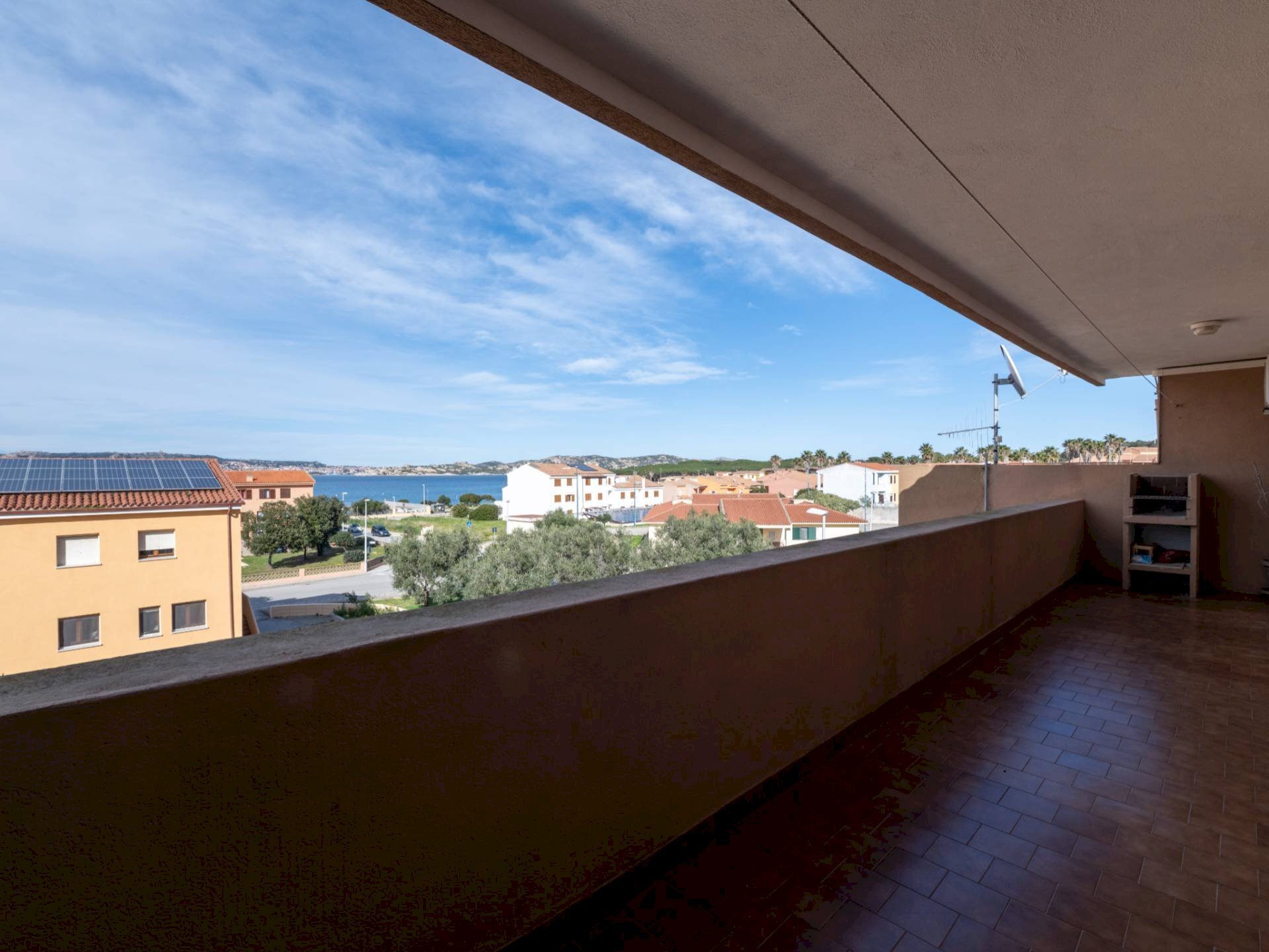 Foto 3 - Quadrilocale VIA DELL'ISOLOTTO
 
4, Palau - foto 3