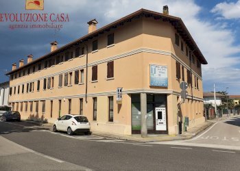 Foto 1 - Commercial Premises piazza ss martiri
4, San Canzian d'Isonzo - photo 1