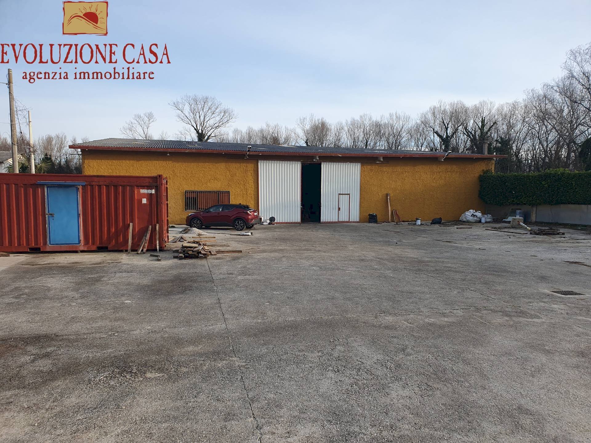 Foto 2 - Capannone via brancolo
 
9, Fiumicello Villa Vicentina - foto 2