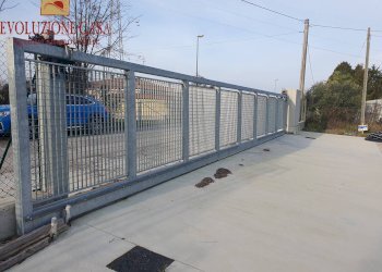 Foto 3 - Capannone via brancolo
9, Fiumicello Villa Vicentina - foto 3