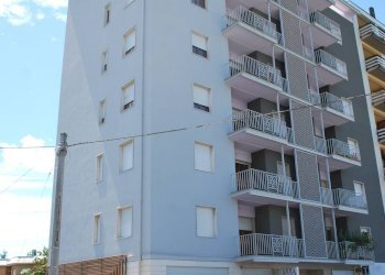 Foto 1 - Locale Commerciale viale trieste, Gradisca d'Isonzo - foto 1