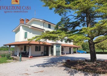 Foto 2 - Independent house strada della grappetta
 
105, Staranzano - photo 2