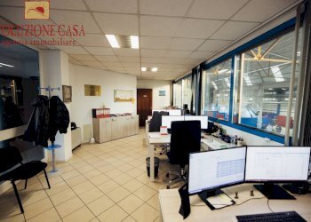 Foto 16 - Capannone via grado, Monfalcone - foto 16