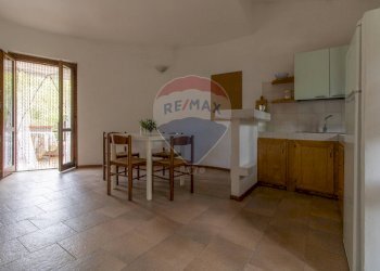 Sala da pranzo - Villa a Schiera Narbolia - foto 16