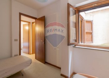 Camera / camera da letto - Villa a Schiera Narbolia - foto 19