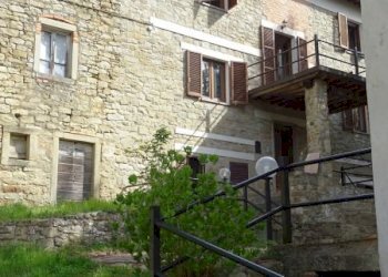 Foto 2 - Casa semi indipendente Loc. Pratucci
 
54, Talla - foto 2