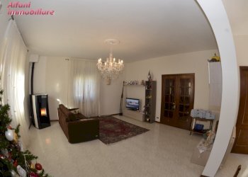 Foto 12 - Villa Via L. Einaudi
 
1, Talla - foto 11