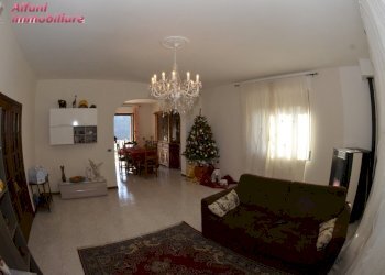 Foto 15 - Villa Via L. Einaudi
 
1, Talla - foto 14