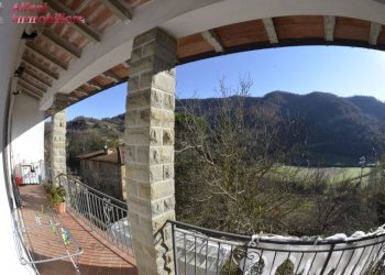 Foto 22 - Villa Via L. Einaudi
 
1, Talla - foto 21