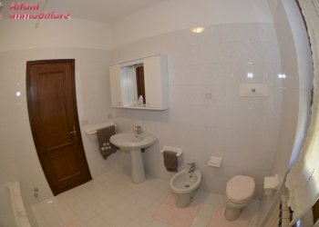 Foto 45 - Villa Via L. Einaudi
 
1, Talla - foto 44