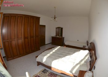 Foto 61 - Villa Via L. Einaudi
 
1, Talla - foto 60