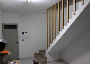 Foto 85 - Villa Via L. Einaudi
 
1, Talla - foto 80