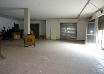 Foto 7 - Magazzino Via Bixio, Poppi - foto 7