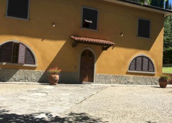 Foto 42 - Villa LA RIMESSA
 
59, Chiusi della Verna - foto 39