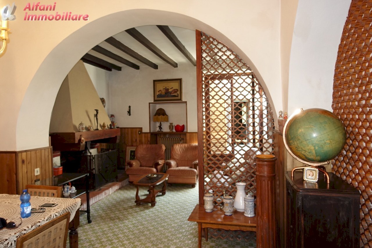 Foto 1 - Casa indipendente Via V.Emanuele
 
15, Castel Focognano - foto 1