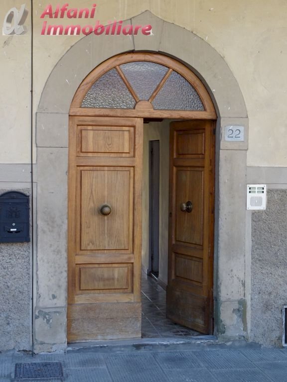 Foto 2 - Quadrilocale Piazza Paolo Uccello
 
22, Pratovecchio Stia - foto 2