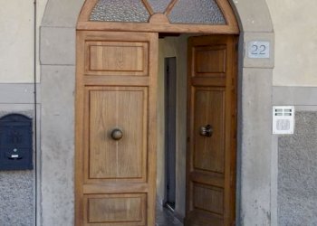 Foto 2 - Quadrilocale Piazza Paolo Uccello
 
22, Pratovecchio Stia - foto 2