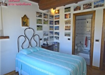 Foto 22 - Quadrilocale Piazza Paolo Uccello
 
22, Pratovecchio Stia - foto 22