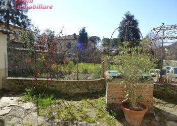 Foto 28 - Quadrilocale Piazza Paolo Uccello
 
22, Pratovecchio Stia - foto 28