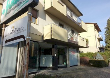 Foto 2 - Locale Commerciale via dante alighieri, Pratovecchio Stia - foto 2