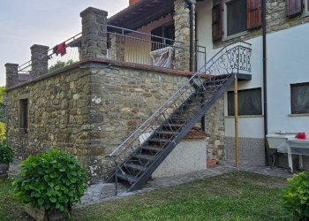 Foto 2 - Villa a Schiera LOC QUORLE
 
4, Poppi - foto 2