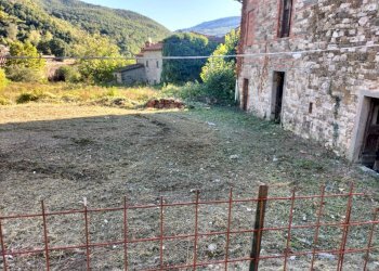 Foto 1 - Villa Località Rosina
 
6, Chitignano - photo 1