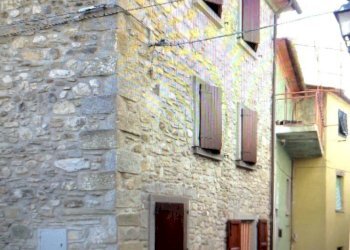 Foto 3 - Casa semi indipendente VIA BORGUCCIO
 
12, Castel Focognano - foto 3