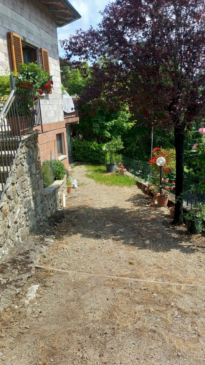 Foto 3 - Casa indipendente via Sante Bucciarelli
 
2, Talla - foto 3