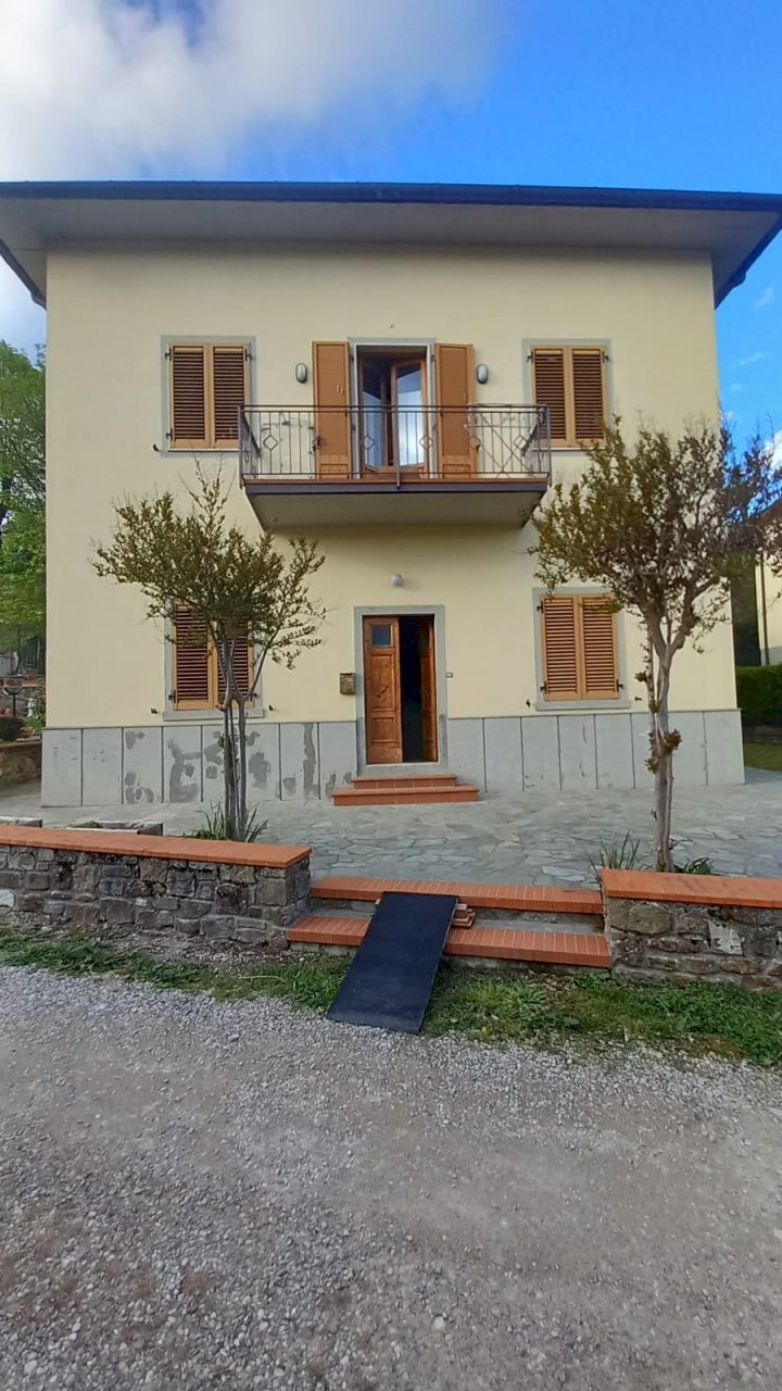 Foto 1 - Semi-detached house via Arno
 
4, Bibbiena - photo 1