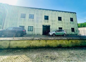 Foto 6 - Capannone Via San Francesco
 
1, Bibbiena - foto 6