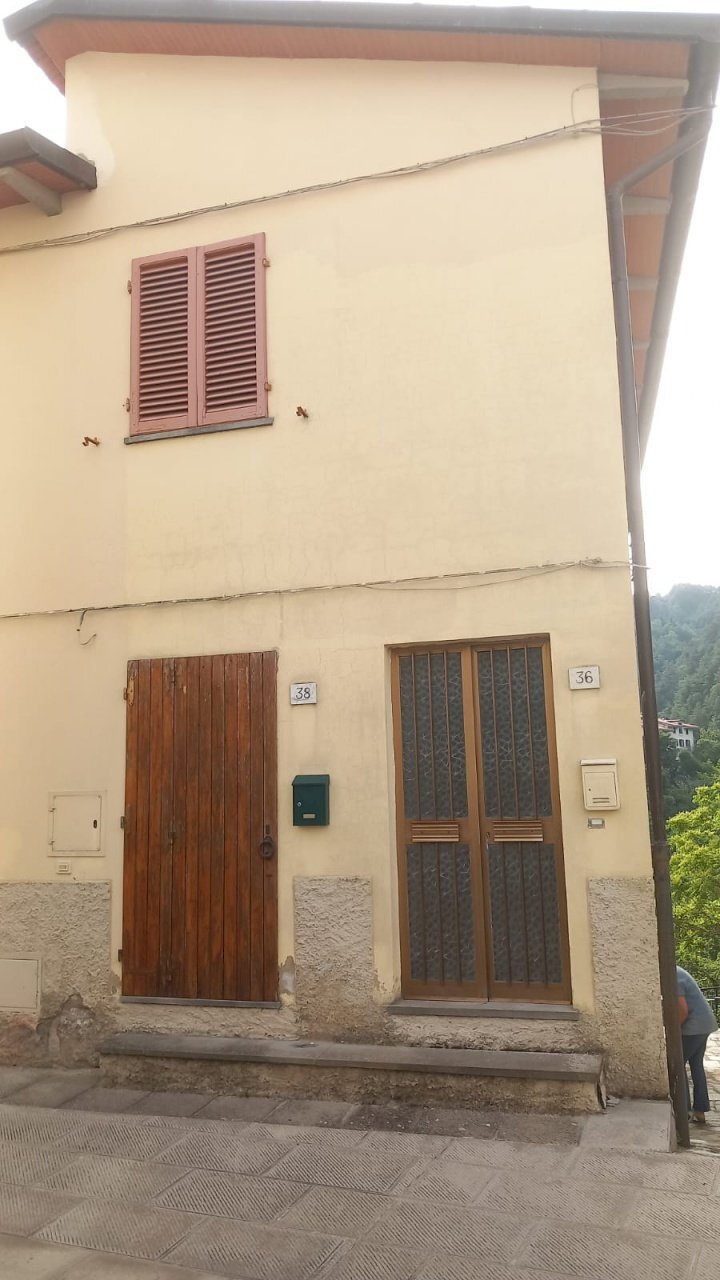 Foto 1 - Quadrilocale VIA DELLA PORTA
 
36, Poppi - foto 1