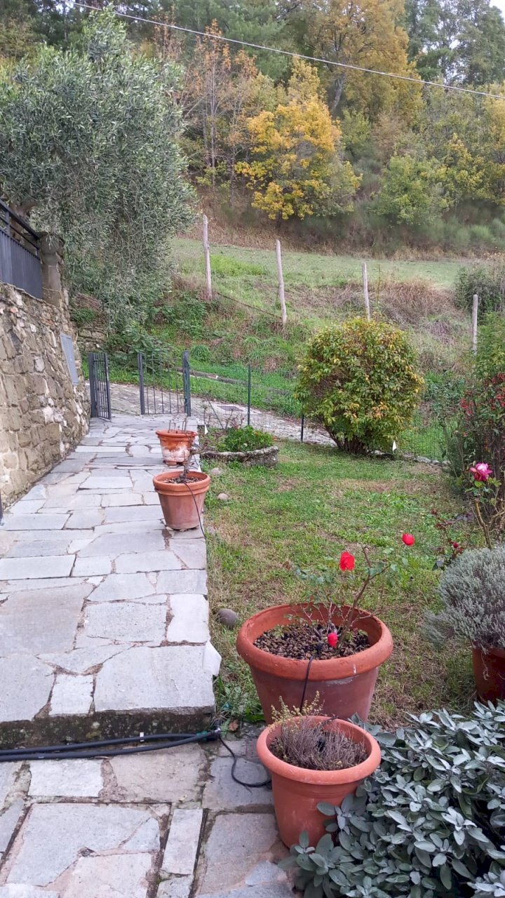 Foto 2 - Three-room apartment Località Doccia
 
4, Pratovecchio Stia - photo 2