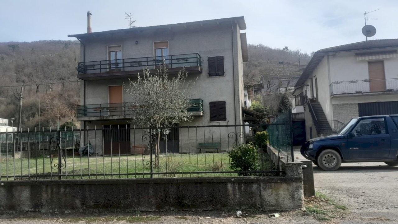 Foto 3 - Quadrilocale via di Bicciano
 
3, Talla - foto 3