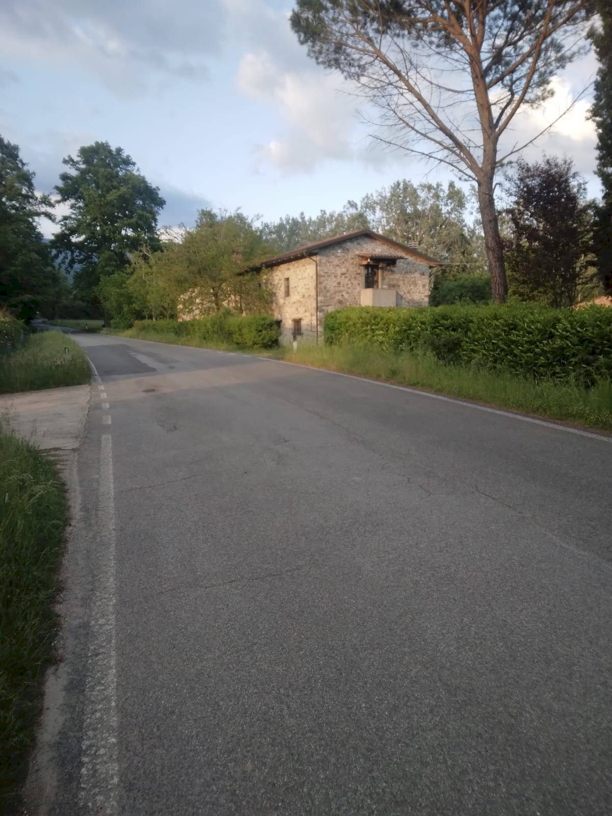 Foto 3 - Villa SP 208 della Verna
 
26, Bibbiena - photo 3