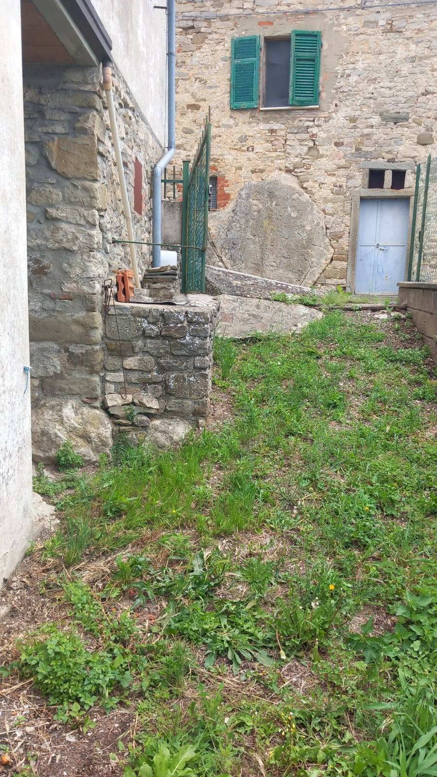 Foto 3 - Casa semi indipendente strada comunale di Marciano
 
3, Bibbiena - foto 3