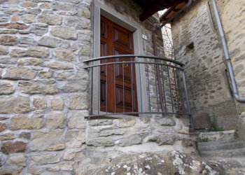 Foto 2 - Quadrilocale LOCALITA RAGGIOLO
 
8, Ortignano Raggiolo - foto 2