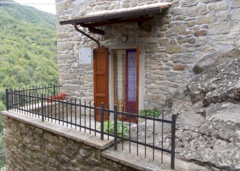 Foto 3 - Quadrilocale LOCALITA RAGGIOLO
 
8, Ortignano Raggiolo - foto 3