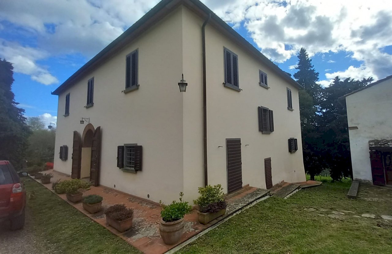 Foto 1 - Villa Loc. Sant'Angelo a Montegiovi
 
13, Subbiano - foto 1