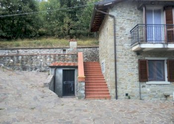 Foto 2 - Casa indipendente località Cetica Casorbe, 98, Castel San Niccolò - foto 2