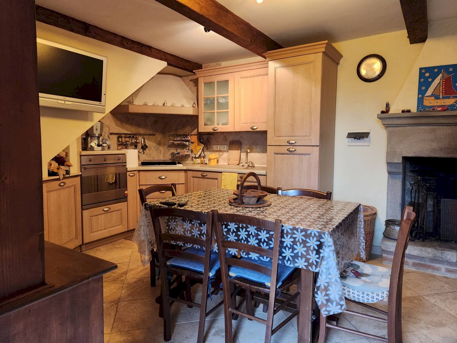 Foto 2 - Independent house località Banzena
 
11/13, Bibbiena - photo 2