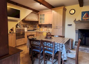 Foto 2 - Independent house località Banzena
 
11/13, Bibbiena - photo 2