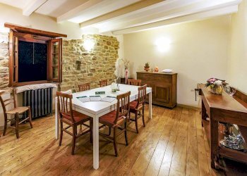 Foto 16 - Villa LOC TULLIANO
 
27, Castel Focognano - foto 16