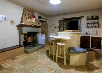 Foto 20 - Villa LOC TULLIANO
 
27, Castel Focognano - foto 20